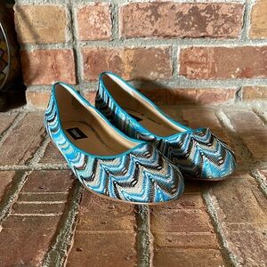 theme Zig Zag Print Ballet Flats 7.5 W